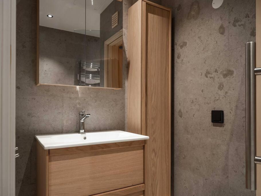 Chic Are Apt For 6 Ski-In-Ski-Out With Sauna ภายนอก รูปภาพ
